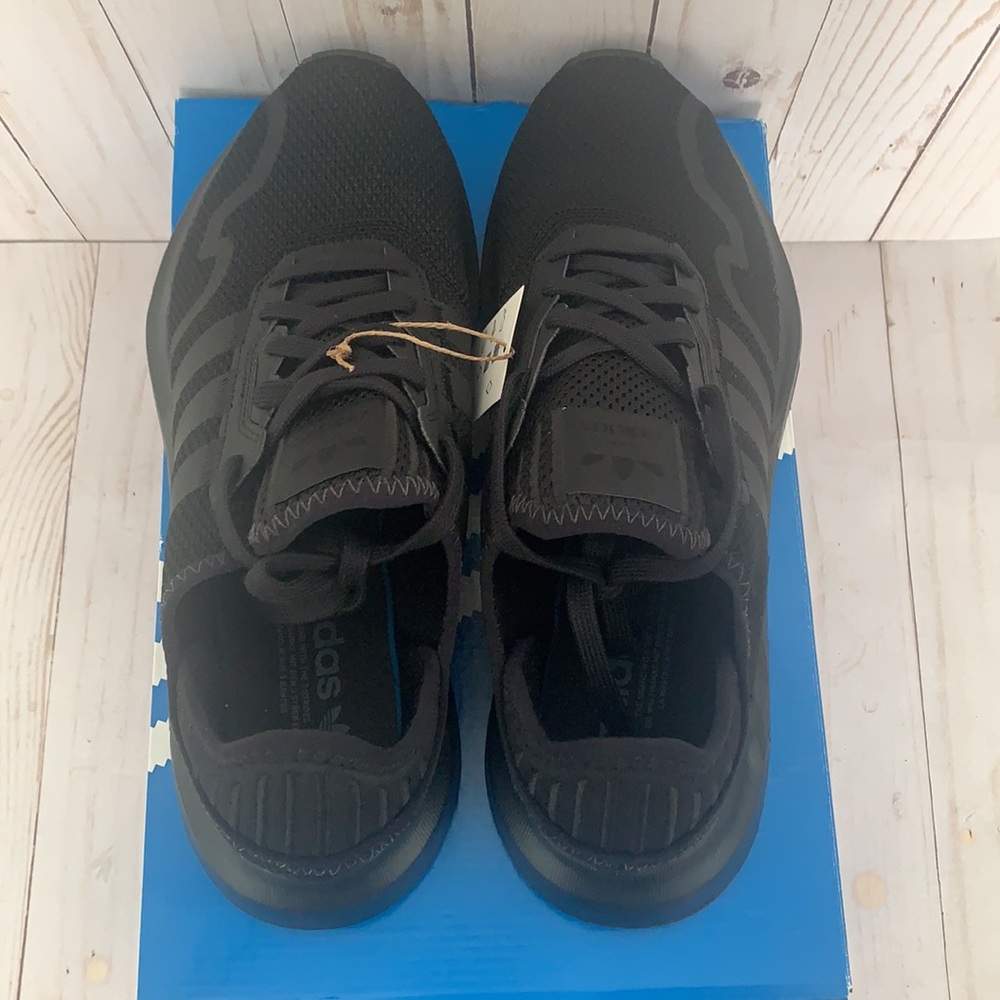 SOLD! Men’s Adidas Swift Run X Shoes Size 9 (Black) - Picture 2 of 7